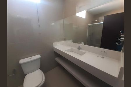 Casa à venda com 3 quartos, 307m² em Morumbi, São Paulo