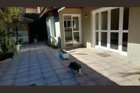 Casa à venda com 535m², 4 quartos e 2 vagas