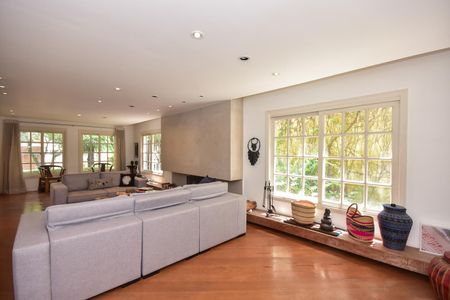 Sala de casa à venda com 3 quartos, 480m² em Super Quadra Morumbi, São Paulo