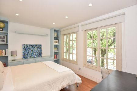 Casa à venda com 480m², 3 quartos e 4 vagasQuarto