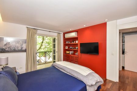 Casa à venda com 480m², 3 quartos e 4 vagasSuíte 3