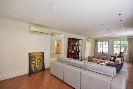 Sala de casa à venda com 3 quartos, 480m² em Super Quadra Morumbi, São Paulo