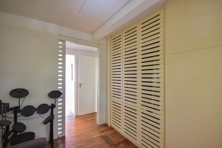 Casa à venda com 480m², 3 quartos e 4 vagasArmário da Suíte 3