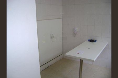 Casa à venda com 3 quartos, 100m² em Vila Carrão, São Paulo