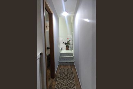 Casa à venda com 3 quartos, 200m² em Vila Carrão, São Paulo