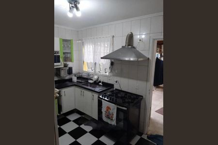 Casa à venda com 2 quartos, 82m² em Vila Carrão, São Paulo