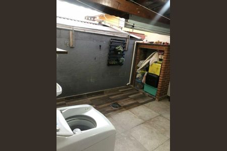 Casa à venda com 2 quartos, 82m² em Vila Carrão, São Paulo