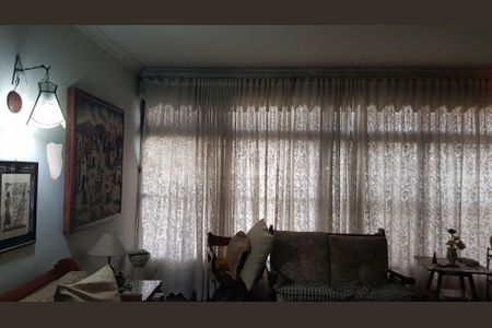 Casa à venda com 3 quartos, 350m² em Vila Regente Feijó, São Paulo