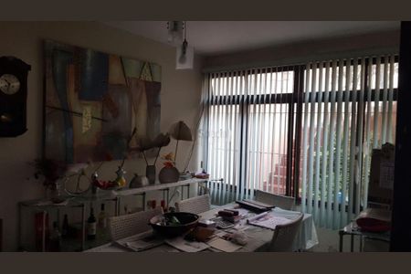 Casa à venda com 3 quartos, 350m² em Vila Regente Feijó, São Paulo