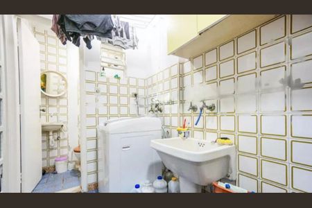 Casa à venda com 2 quartos, 90m² em Vila Carrão, São Paulo