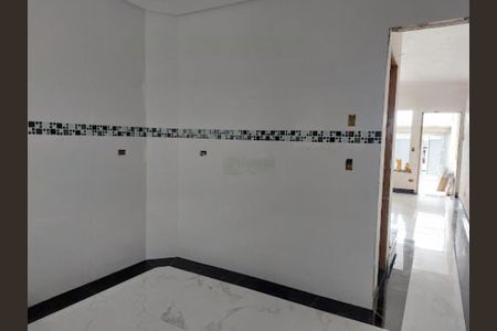 Casa à venda com 3 quartos, 108m² em Vila Sao Geraldo, São Paulo