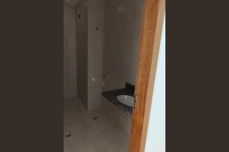 Casa à venda com 2 quartos, 70m² em Vila Brasil, São Paulo