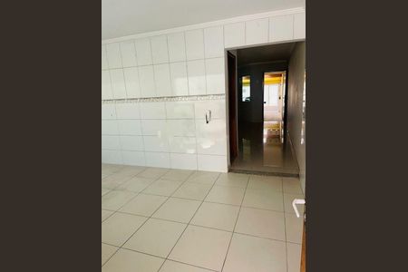 Casa à venda com 2 quartos, 65m² em Jardim Vila Formosa, São Paulo