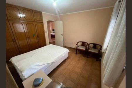 Casa à venda com 3 quartos, 217m² em Vila Carrão, São Paulo