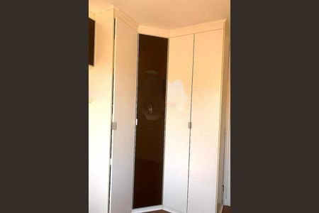 Casa à venda com 4 quartos, 160m² em Vila Carrão, São Paulo