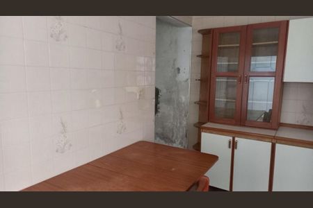 Casa à venda com 4 quartos, 180m² em Vila Gomes Cardim, São Paulo