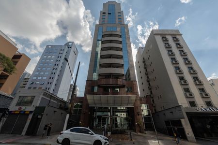 Studio à venda com 26m², 1 quarto e 1 vaga Studio à venda com 26m², 1 quarto e 1 vagaFachada