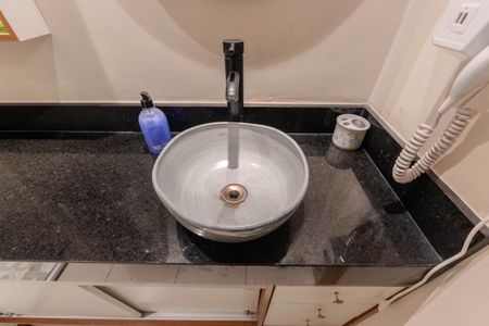 Studio à venda com 26m², 1 quarto e 1 vaga Studio à venda com 26m², 1 quarto e 1 vagaBanheiro