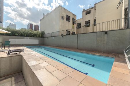 Studio à venda com 26m², 1 quarto e 1 vaga Studio à venda com 26m², 1 quarto e 1 vagaÁrea comum - Piscina