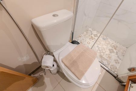 Studio à venda com 26m², 1 quarto e 1 vaga Studio à venda com 26m², 1 quarto e 1 vagaBanheiro