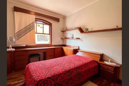 Casa à venda com 3 quartos, 412m² em Jardim Textil, São Paulo