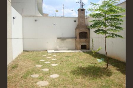 Casa à venda com 126m², 3 quartos e 2 vagas