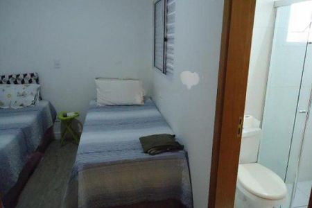 Casa à venda com 2 quartos, 100m² em Vila Carrão, São Paulo