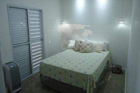 Casa à venda com 2 quartos, 100m² em Vila Carrão, São Paulo