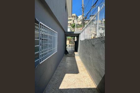 Casa à venda com 2 quartos, 100m² em Penha de França, São Paulo