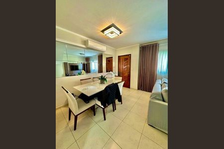 Casa à venda com 3 quartos, 130m² em Tatuapé, São Paulo