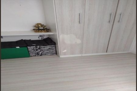 Casa à venda com 62m², 3 quartos e 2 vagas