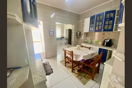 Casa à venda com 2 quartos, 97m² em Vila Talarico, São Paulo