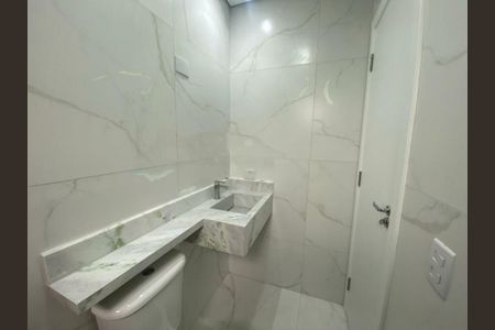 Casa à venda com 3 quartos, 135m² em Vila Ivg, São Paulo