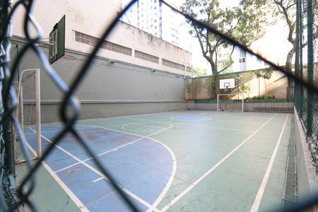 Apartamento à venda com 250m², 4 quartos e 3 vagasQuadra