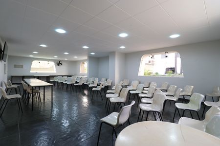 Apartamento à venda com 250m², 4 quartos e 3 vagasÁrea comum - Salão de festas