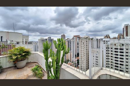 Apartamento à venda com 250m², 4 quartos e 3 vagasCobertura
