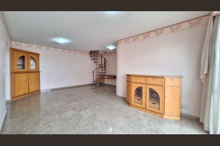 Apartamento à venda com 250m², 4 quartos e 3 vagasSala