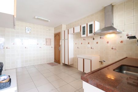 Apartamento à venda com 250m², 4 quartos e 3 vagasCozinha