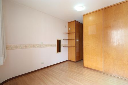 Apartamento à venda com 250m², 4 quartos e 3 vagasSuite