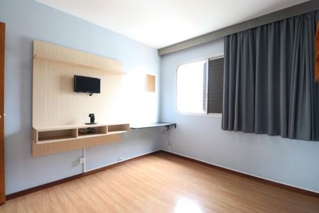 Apartamento à venda com 250m², 4 quartos e 3 vagasQuarto 2