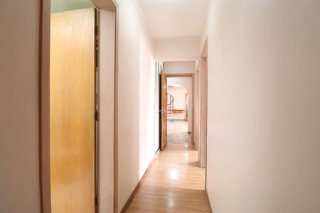 Apartamento à venda com 250m², 4 quartos e 3 vagasCorredor