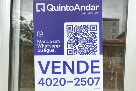 Apartamento à venda com 54m², 2 quartos e 1 vaga Apartamento à venda com 54m², 2 quartos e 1 vagaPlaca