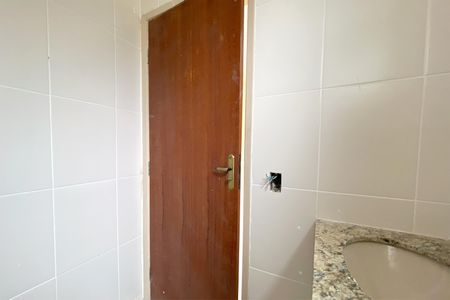 Apartamento à venda com 54m², 2 quartos e 1 vaga Apartamento à venda com 54m², 2 quartos e 1 vagaBanheiro da Suíte