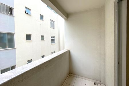 Apartamento à venda com 54m², 2 quartos e 1 vagaVaranda da Sala
