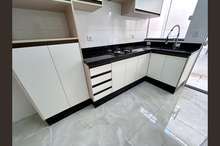 Casa para alugar com 55m², 2 quartos e sem vaga Casa para alugar com 55m², 2 quartos e sem vagaCozinha