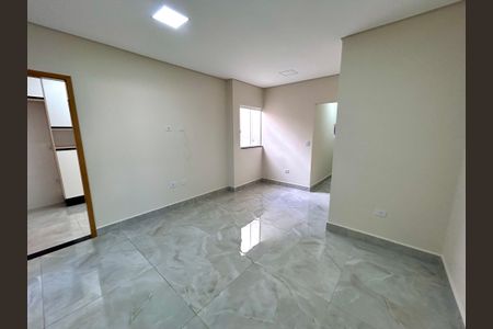 Casa para alugar com 55m², 2 quartos e sem vaga Casa para alugar com 55m², 2 quartos e sem vagaSala