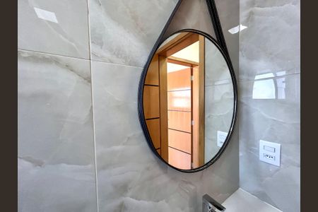 Casa para alugar com 55m², 2 quartos e sem vaga Casa para alugar com 55m², 2 quartos e sem vagaBanheiro