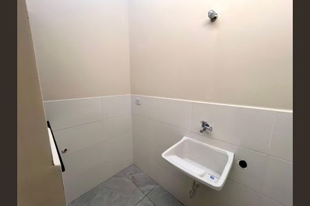Casa para alugar com 55m², 2 quartos e sem vaga Casa para alugar com 55m², 2 quartos e sem vagaÁrea de Serviço