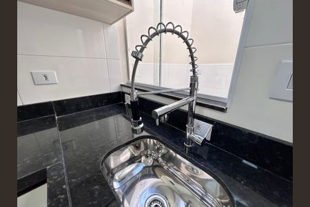 Casa para alugar com 55m², 2 quartos e sem vaga Casa para alugar com 55m², 2 quartos e sem vagaCozinha