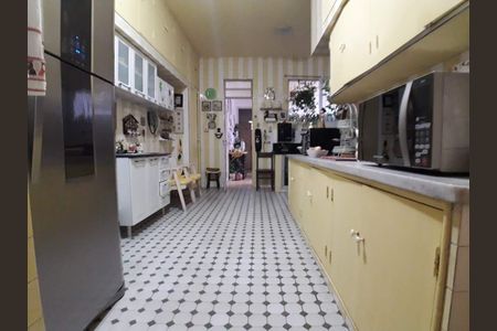 Apartamento à venda com 280m², 4 quartos e 2 vagas